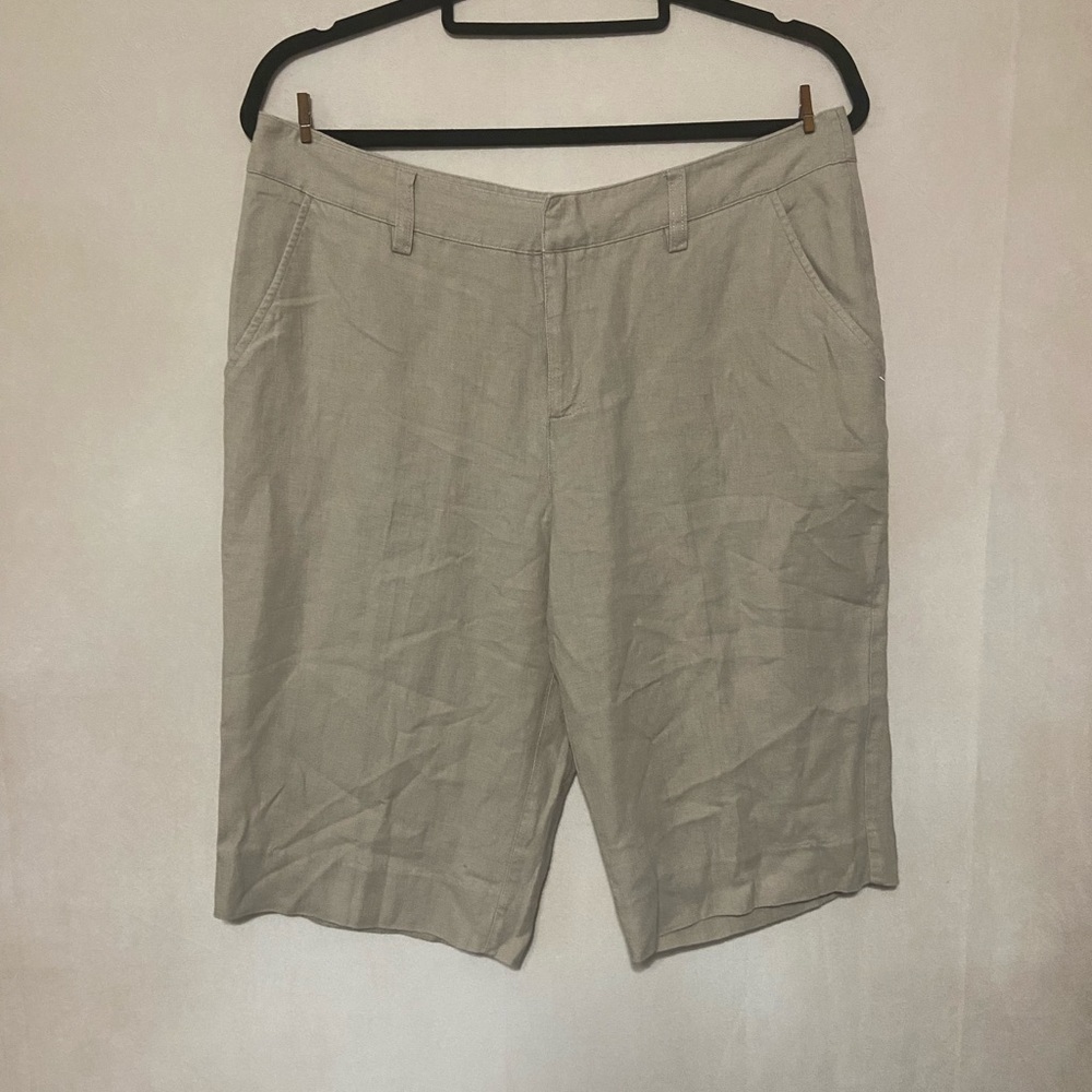 CATO women's 12 rayon linen blend bermuda shorts neutral tan EUC